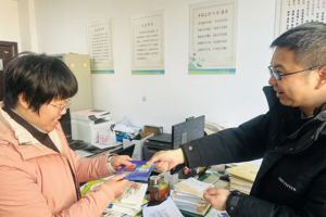 光影致敬“她”力量，情暖三八映初心 